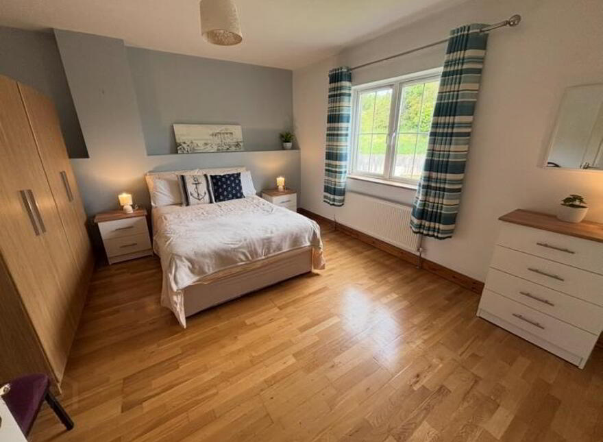 12 Cannon's Court, Mountcharles, F94CD88