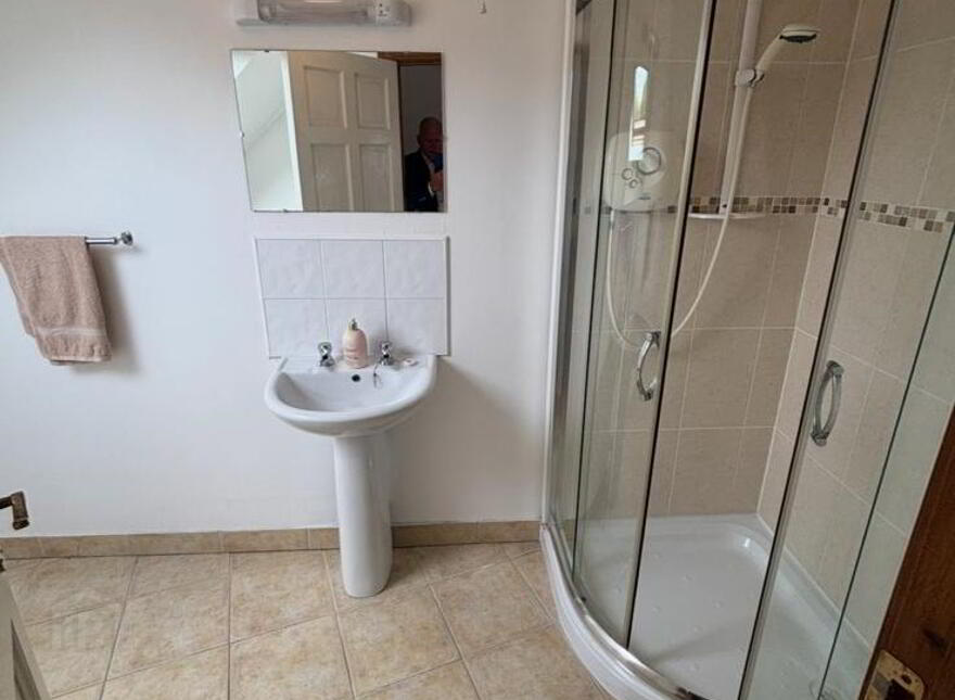 12 Cannon's Court, Mountcharles, F94CD88