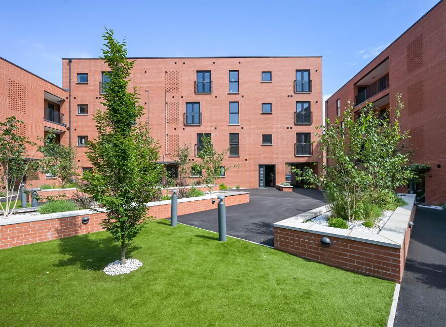 Apt 8, 4 Dayton Street, Belfast, BT13 2BX