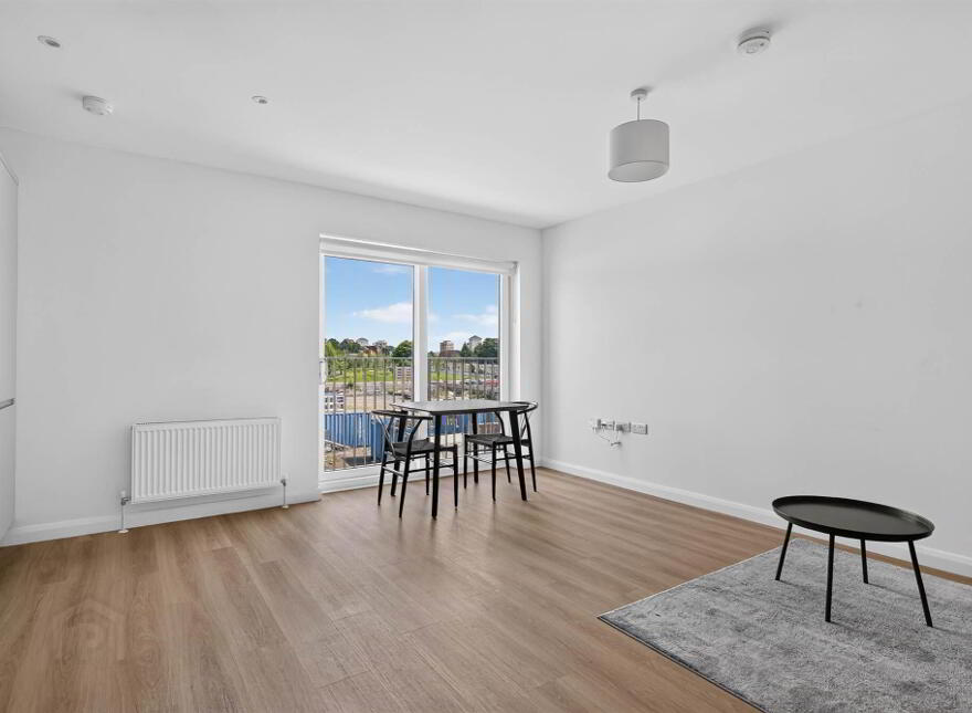Apt 8, 4 Dayton Street, Belfast, BT13 2BX