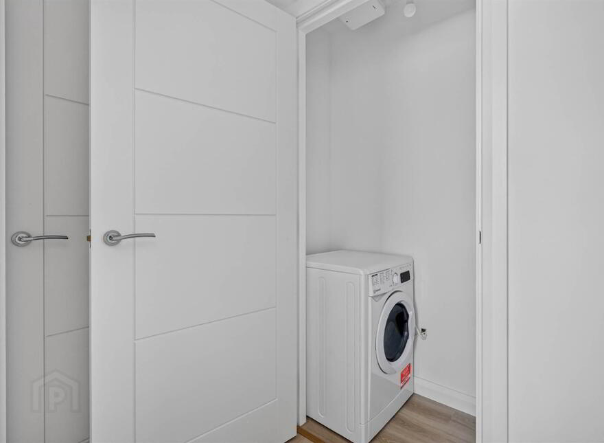 Apt 8, 4 Dayton Street, Belfast, BT13 2BX