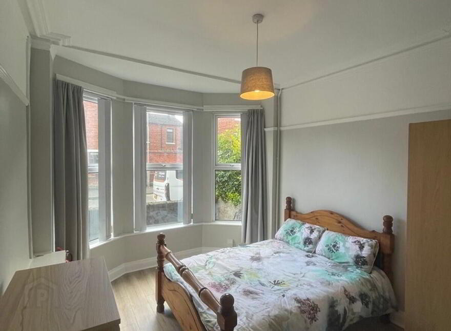 53 Haypark Avenue, Belfast, BT7 3FE