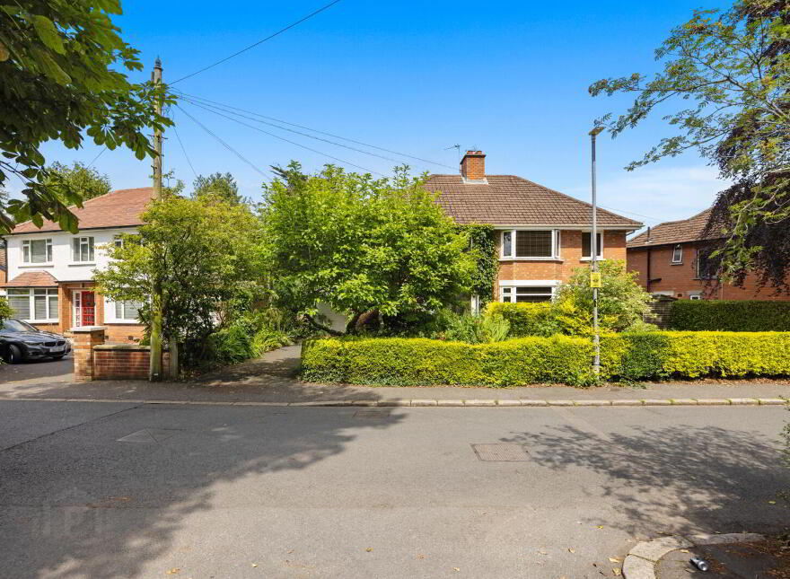 44 Kensington Road, Belfast, BT5 6NG