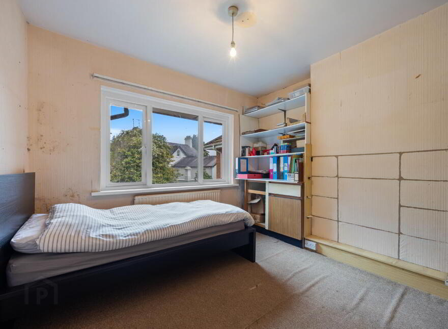 44 Kensington Road, Belfast, BT5 6NG