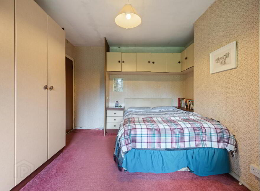 44 Kensington Road, Belfast, BT5 6NG