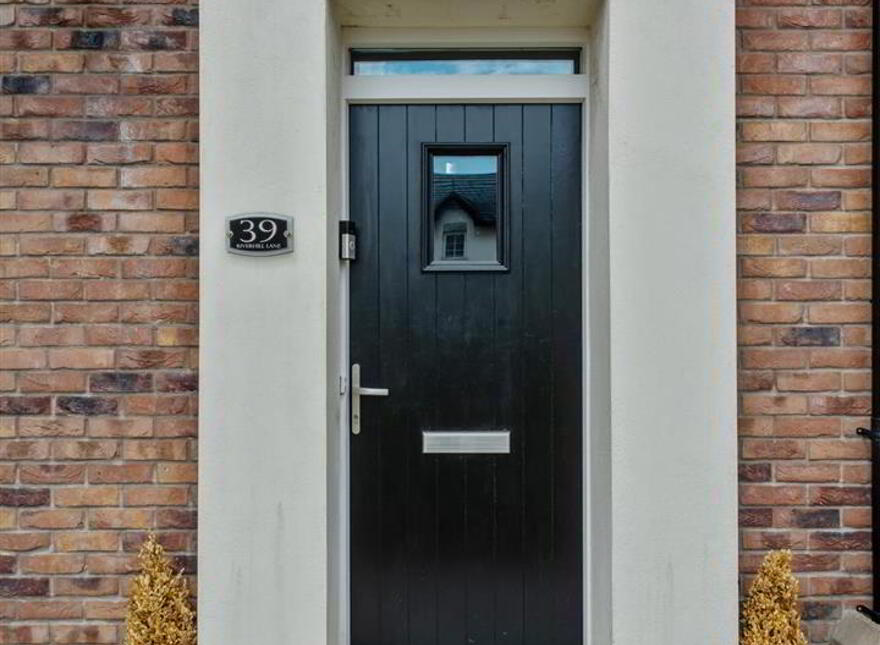 39 River Hill Lane, Newtownards, BT23 7GQ