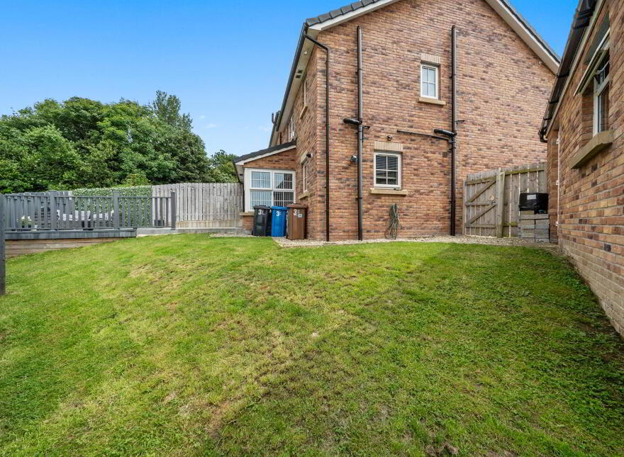 39 River Hill Lane, Newtownards, BT23 7GQ