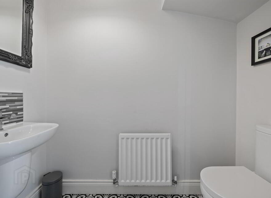 39 River Hill Lane, Newtownards, BT23 7GQ