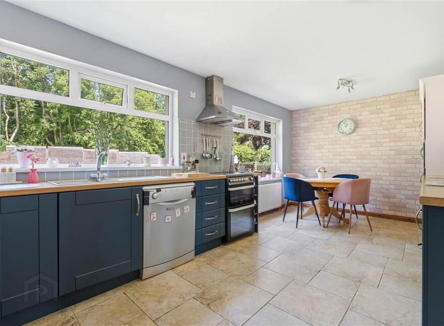 38 Murob Park, Ballymena, BT43 6JQ