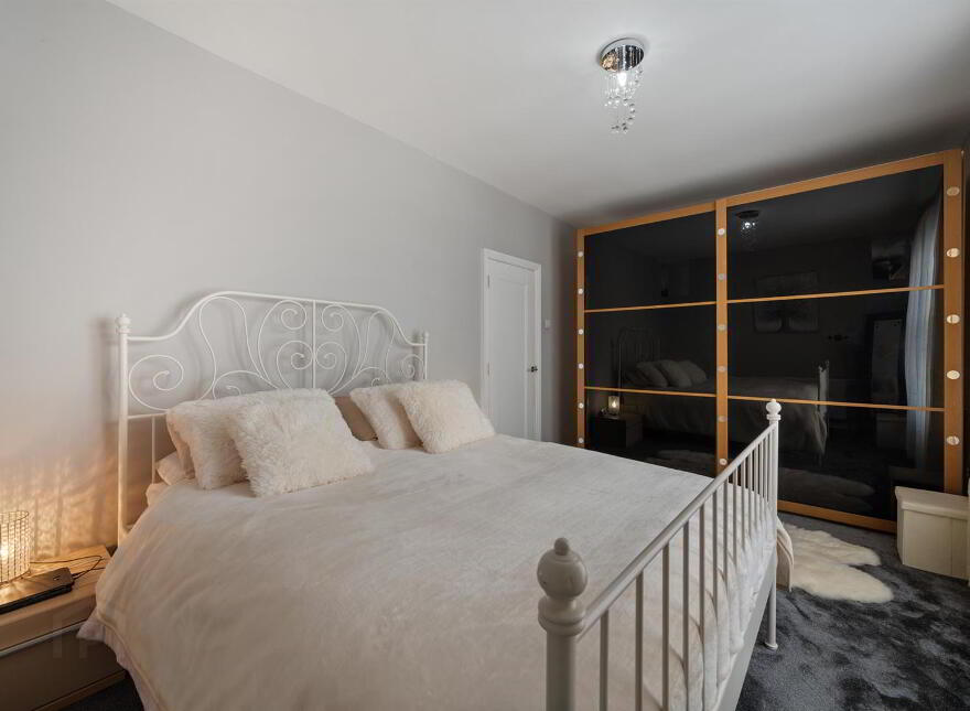 52 Bangor Road, Newtownards, BT23 7BY