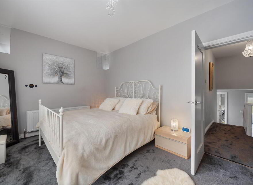 52 Bangor Road, Newtownards, BT23 7BY