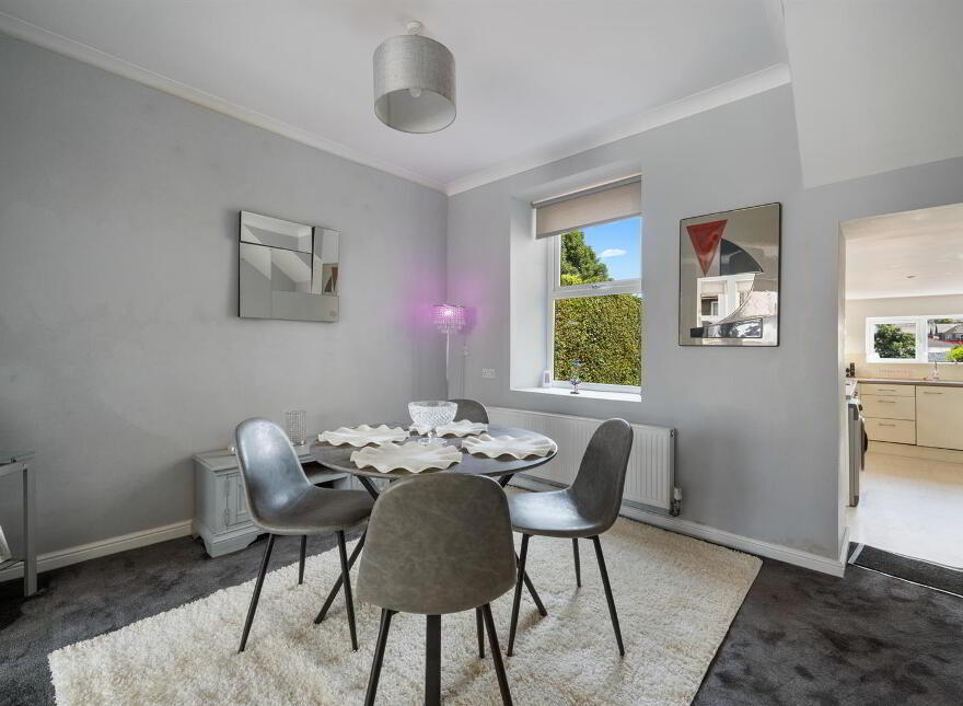 52 Bangor Road, Newtownards, BT23 7BY