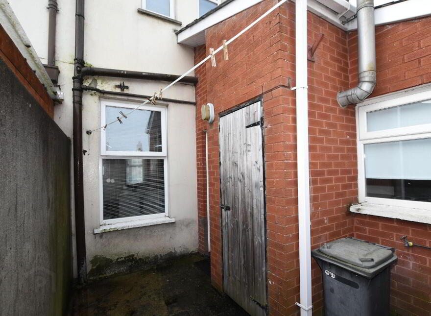 6 Lagan Terrace, Donaghcloney, BT66 7LU