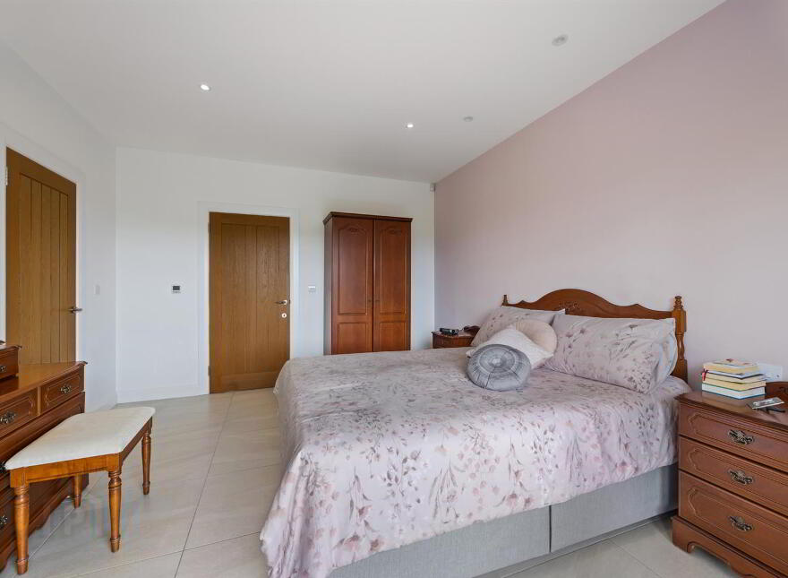 46a Lisleen Road, Belfast, BT5 7SU