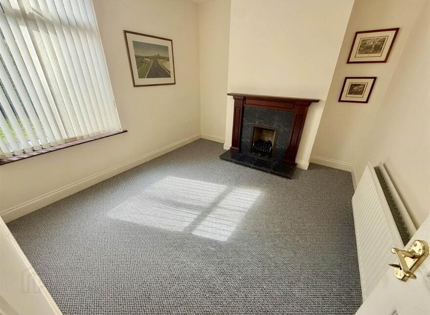 421 Cregagh Road, Belfast, BT6 0LF