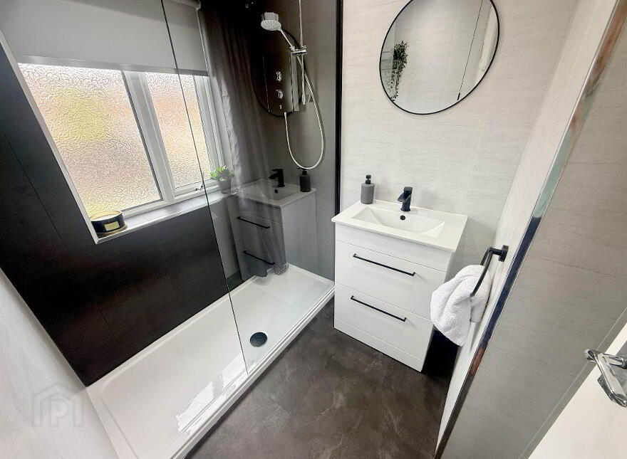 26 Burntollet Way, Cregagh, Belfast, BT6 0EW