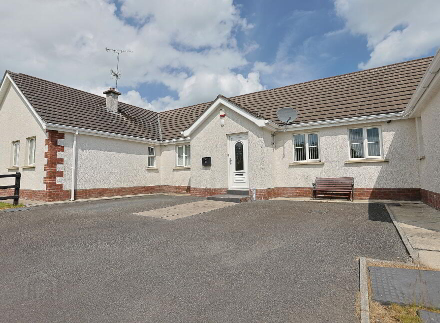 15 Coolmillish Way, Markethill, BT60 1PP