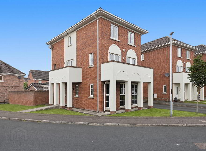 34 Carnbeg Green, Antrim, BT41 4RF
