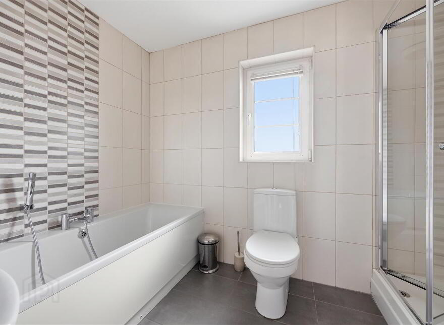 34 Carnbeg Green, Antrim, BT41 4RF