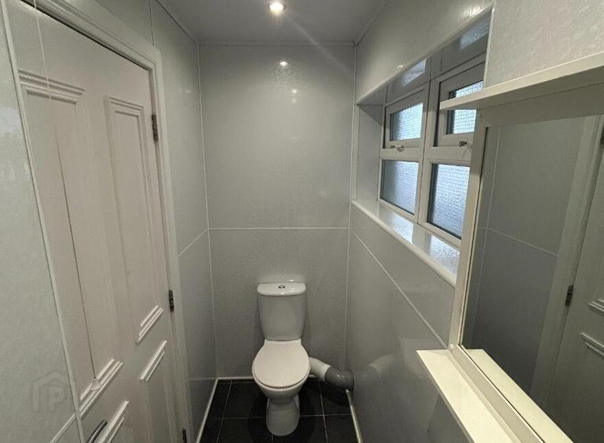 Unit 2, 41 Malone Road, Bachelors Row, Belfast, BT9 6RX