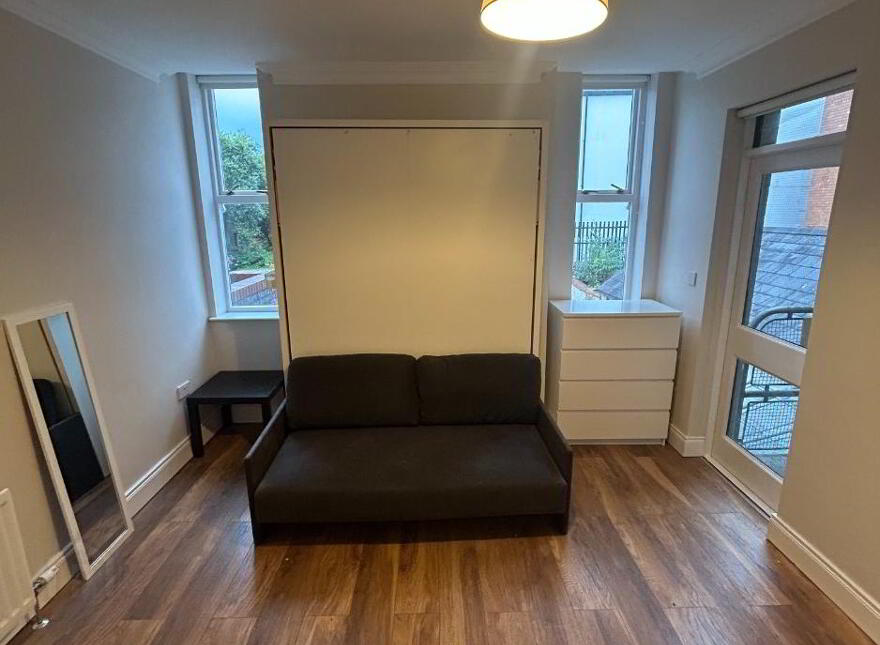 Unit 2, 41 Malone Road, Bachelors Row, Belfast, BT9 6RX