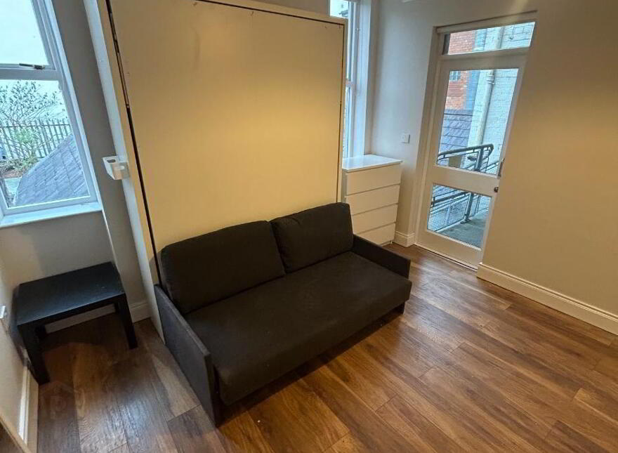 Unit 2, 41 Malone Road, Bachelors Row, Belfast, BT9 6RX
