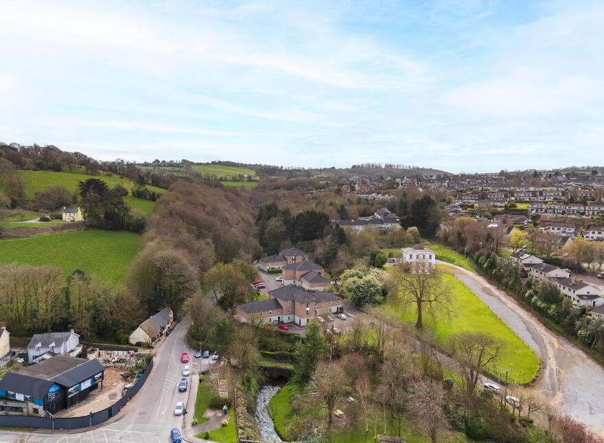 17 Woodville, Rochestown, T12X382
