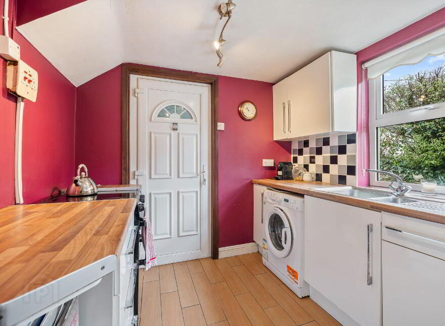 Hillcrest House, Summerfield, Youghal, P36W322