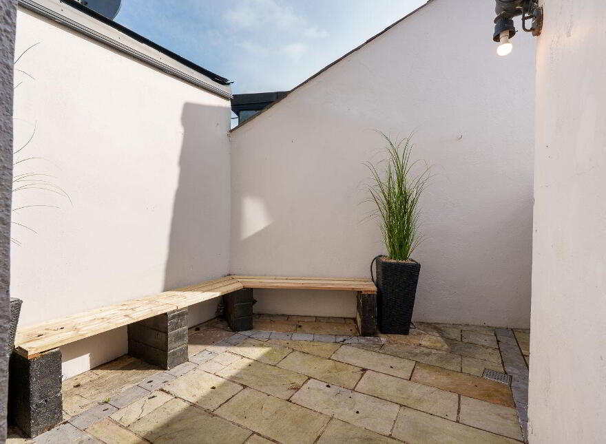 9 Woodland View, Old Youghal Road, Dillons Cross, T23V8C5