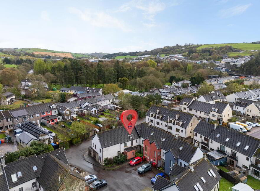 21 Oakridge, Meadowlands, Macroom, P12TR58