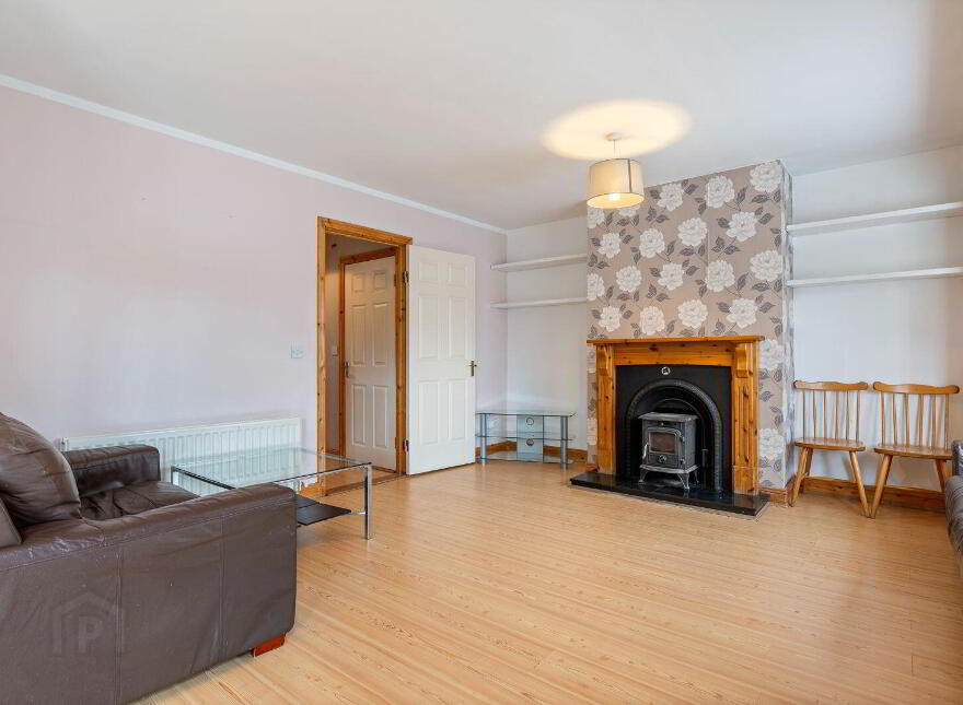21 Oakridge, Meadowlands, Macroom, P12TR58