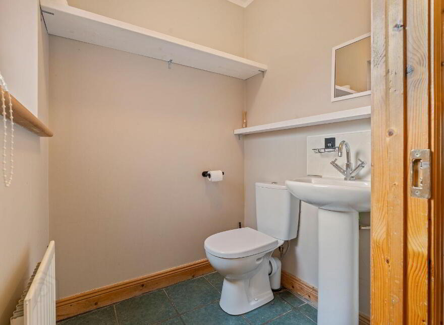 21 Oakridge, Meadowlands, Macroom, P12TR58