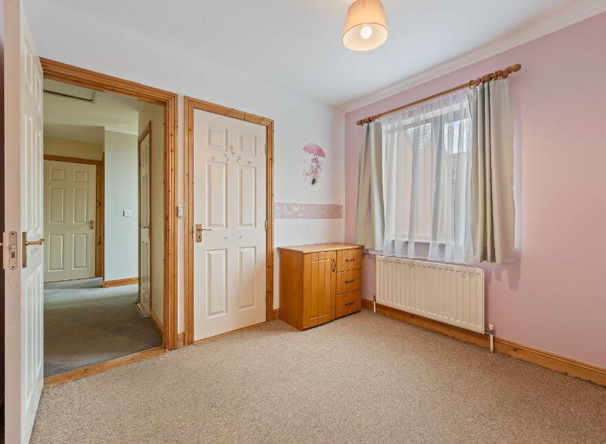 21 Oakridge, Meadowlands, Macroom, P12TR58