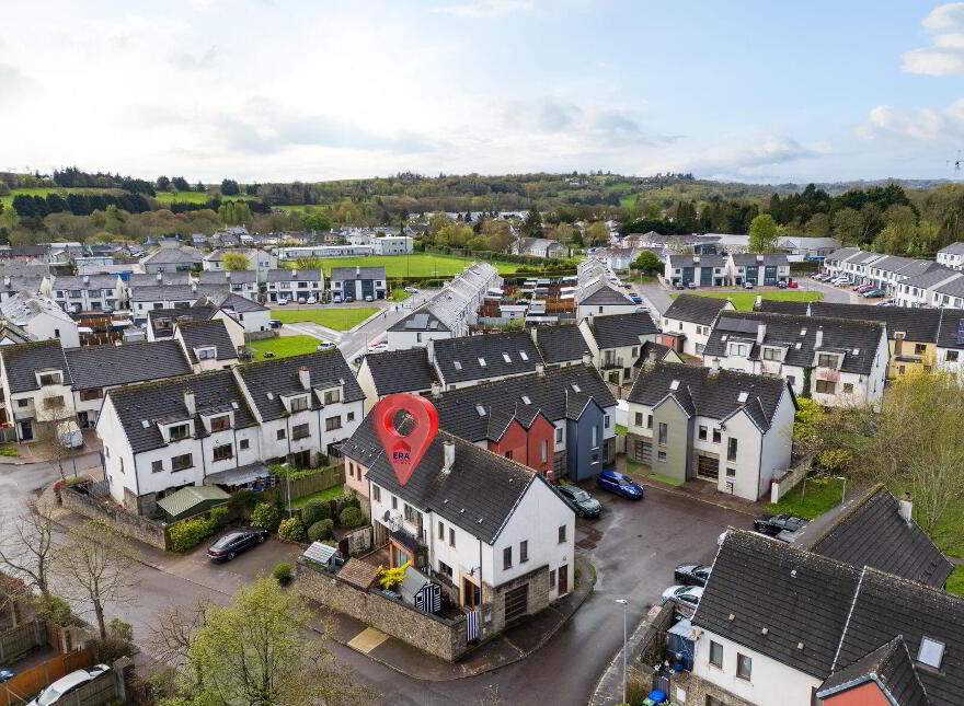 21 Oakridge, Meadowlands, Macroom, P12TR58