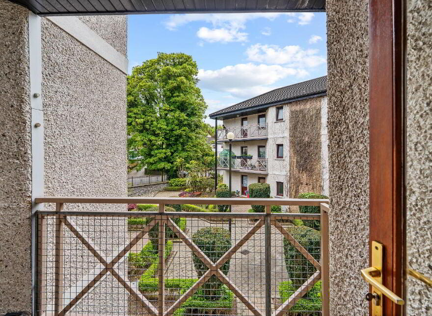 34 Ronayn's Court, Rochestown, T12VY53