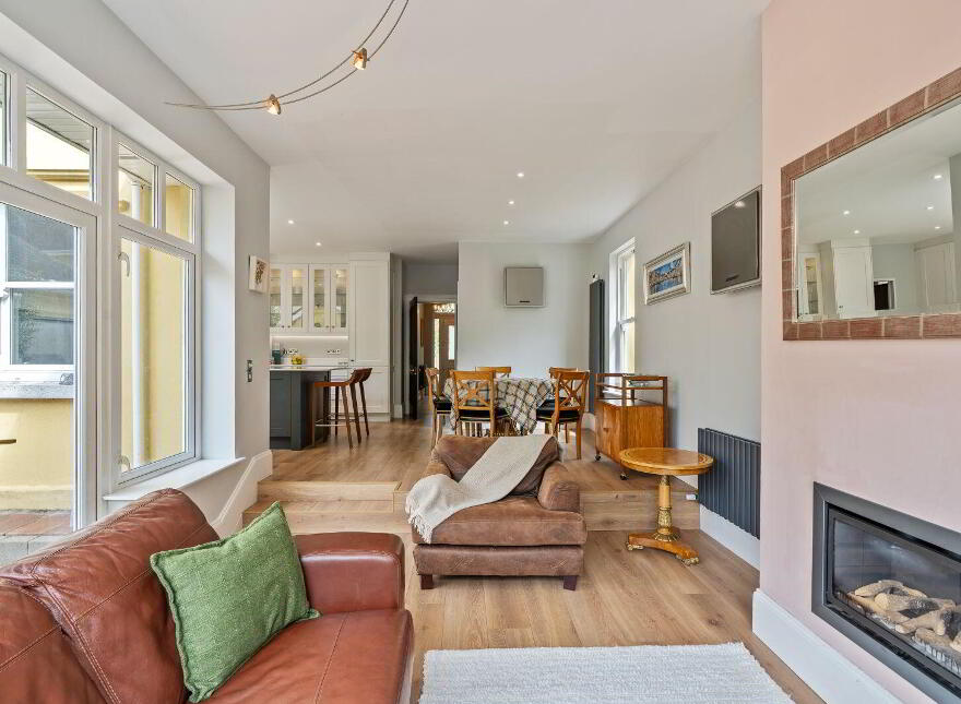 30 Lindville, Blackrock, T12NXR9