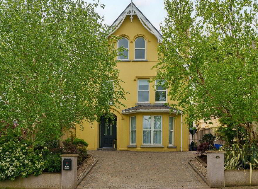 30 Lindville, Blackrock, T12NXR9