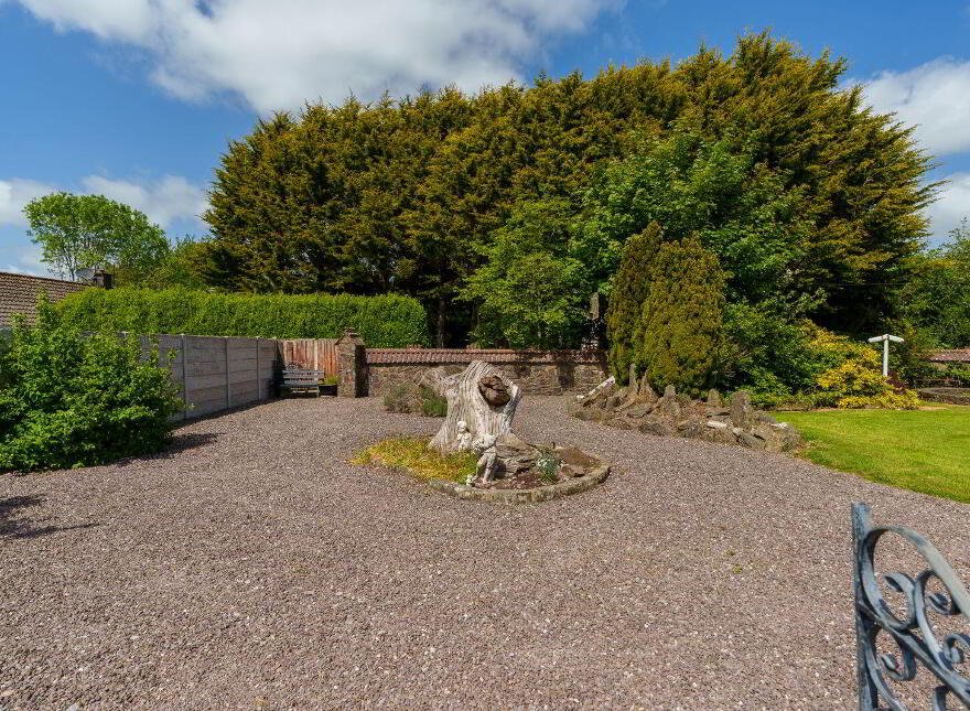 Carhoo, Kilcully, White's Cross, T23RR58