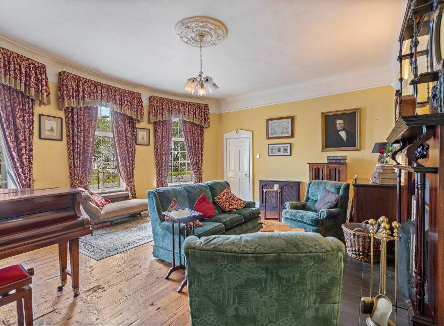 Toureen House, Passage West, T12N23V