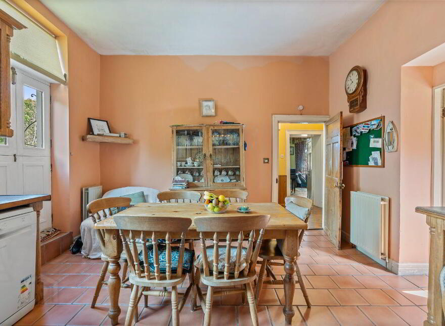 Toureen House, Passage West, T12N23V