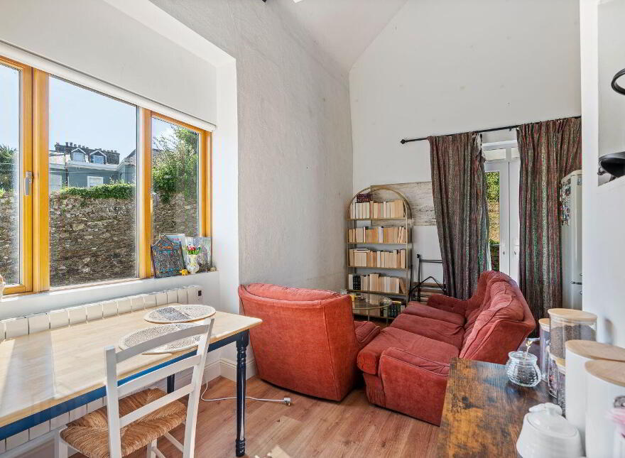 Toureen House, Passage West, T12N23V