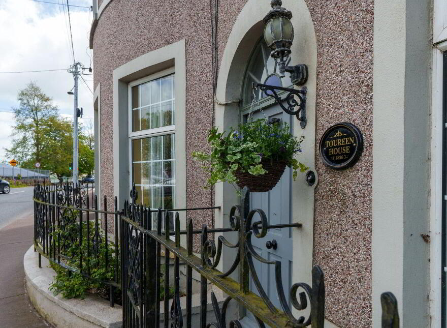 Toureen House, Passage West, T12N23V