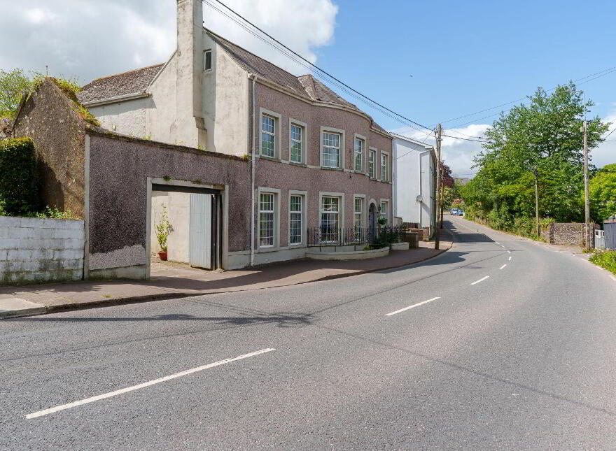 Toureen House, Passage West, T12N23V
