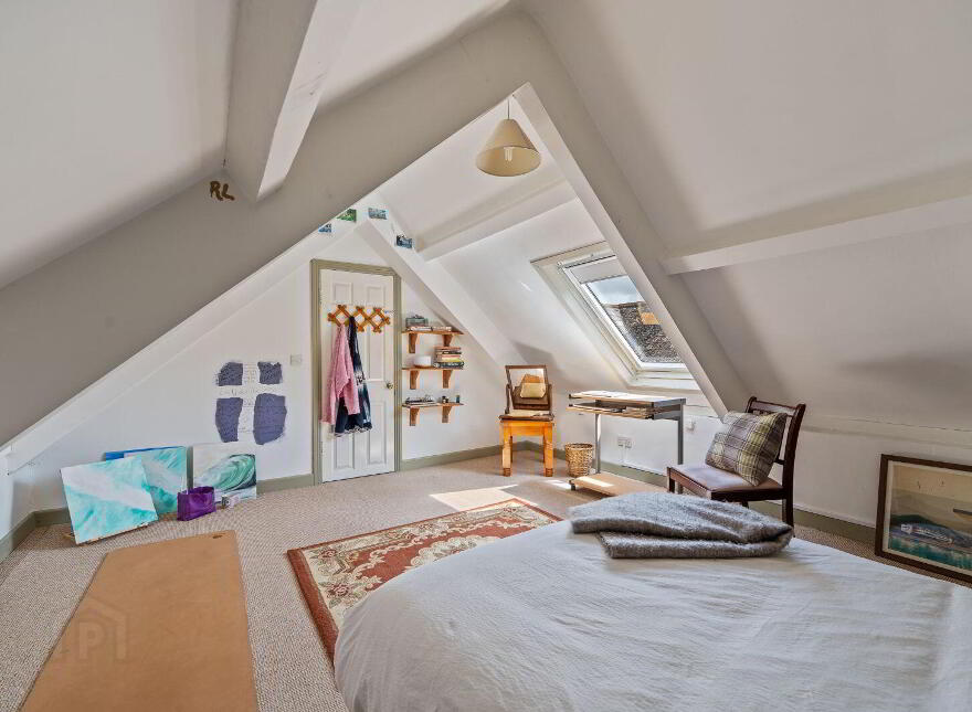 Toureen House, Passage West, T12N23V