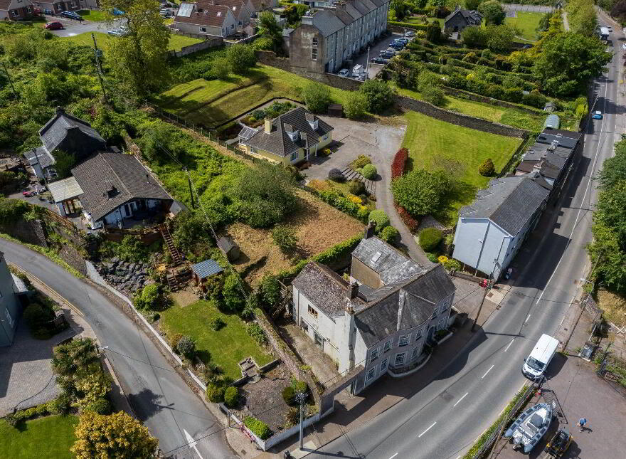 Toureen House, Passage West, T12N23V