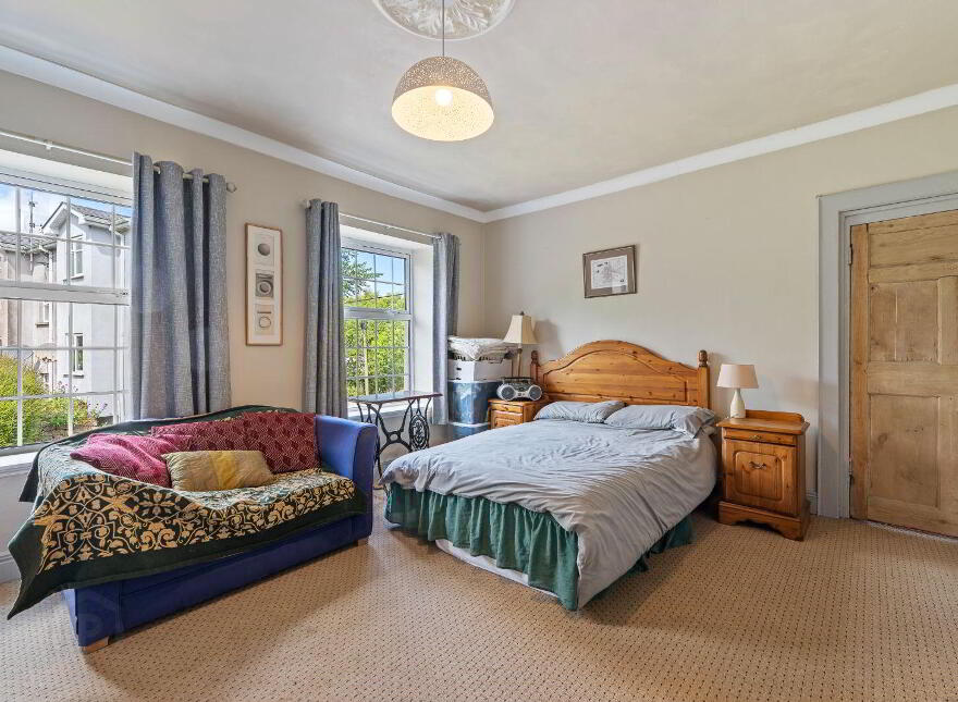 Toureen House, Passage West, T12N23V