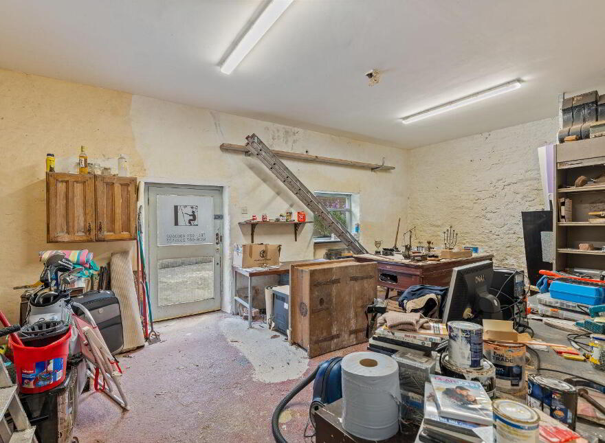 Toureen House, Passage West, T12N23V