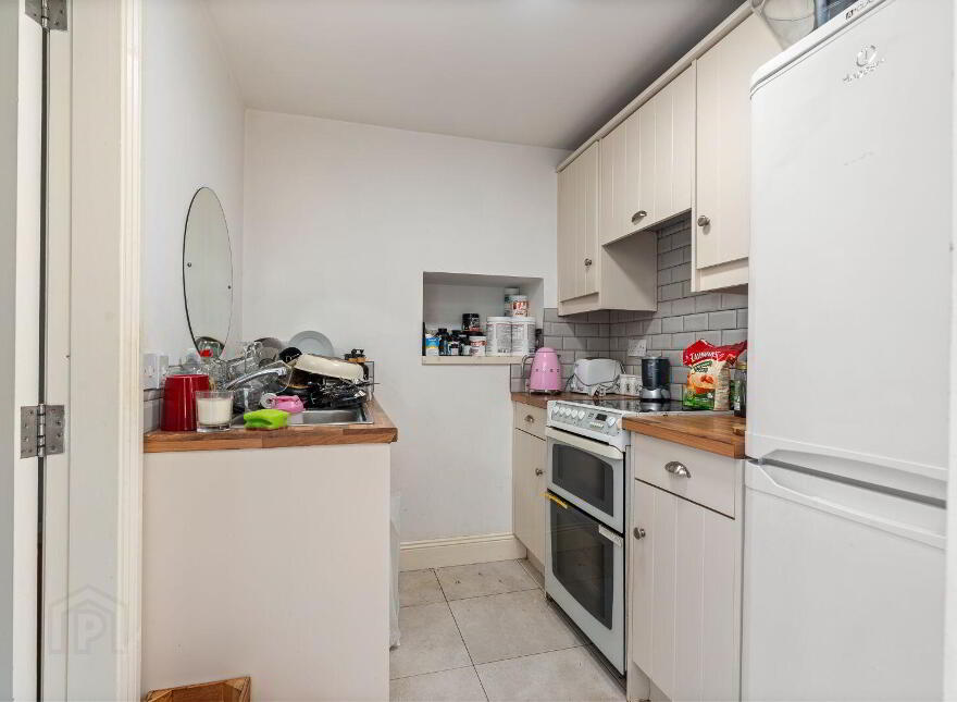 Toureen House, Passage West, T12N23V