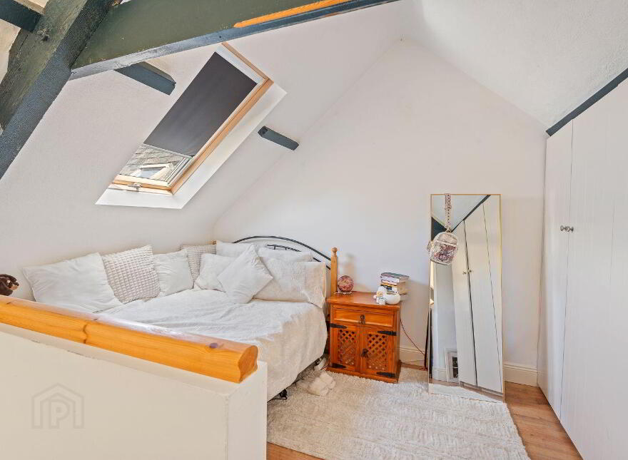Toureen House, Passage West, T12N23V