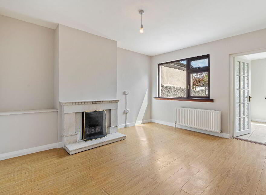 34 Silverheights Avenue, Mayfield, T23E2K4